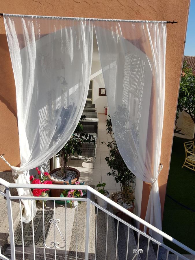 Zia Mia B&B Olbia Exteriör bild